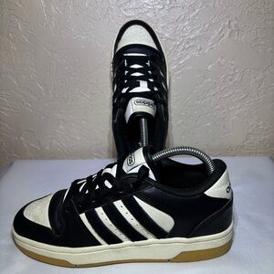 Adidas Break Start Shoes size 5.5 Boys and Gurls